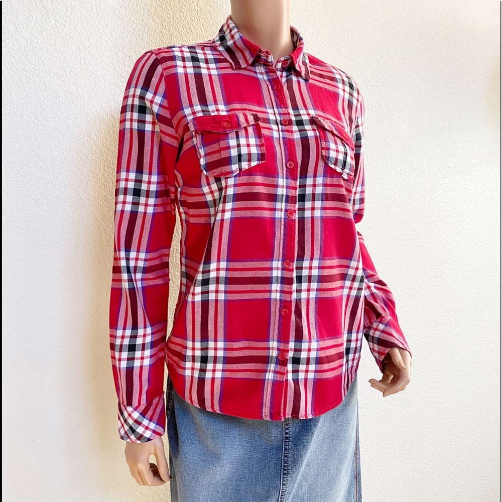 Aéropostale Signature Eight-Seven Red Plaid Top